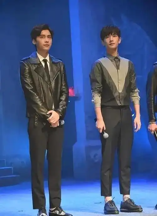 杨洋,罗云熙,林志颖和张艺兴都曾经被他们的高度所困扰.